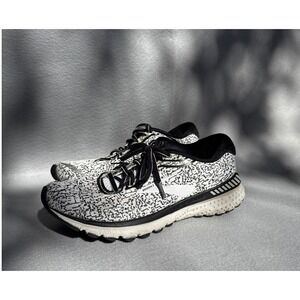 Brooks Adrenaline GTS 20 Running Shoes Womens Size‎ 8.5 B White Black Sneakers